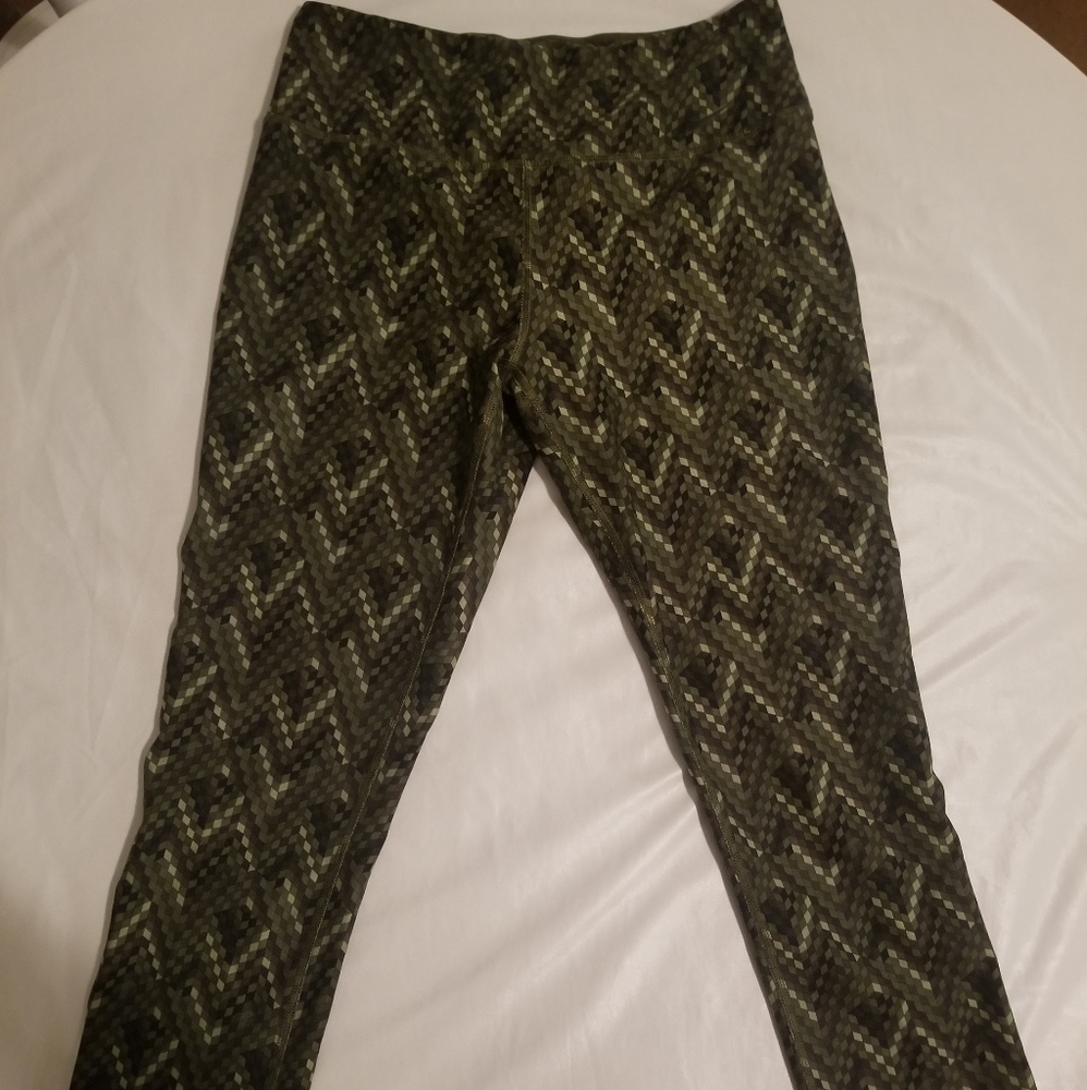 Nike green dri fit workout pants